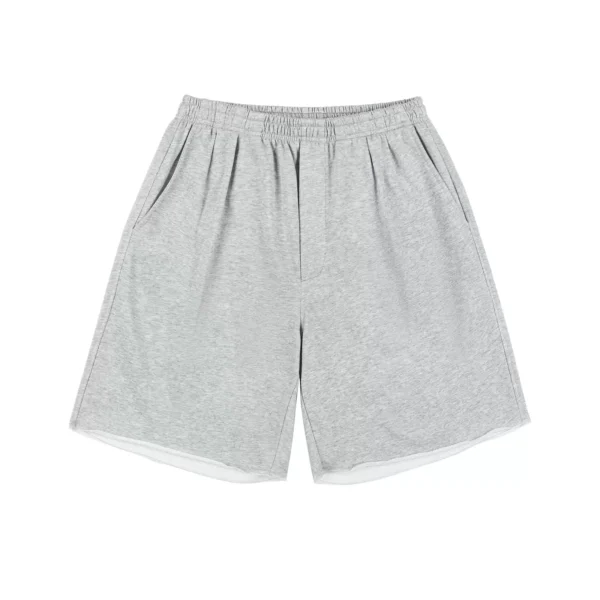 Basic Japanese-style relaxed-fit cuffed athletic shorts