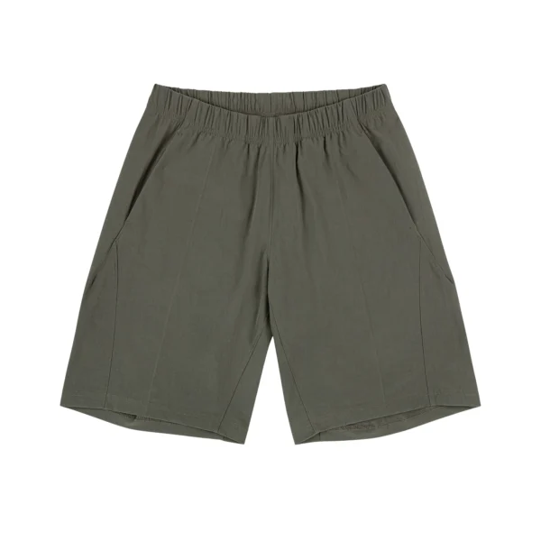 Quick-drying, breathable athletic casual shorts